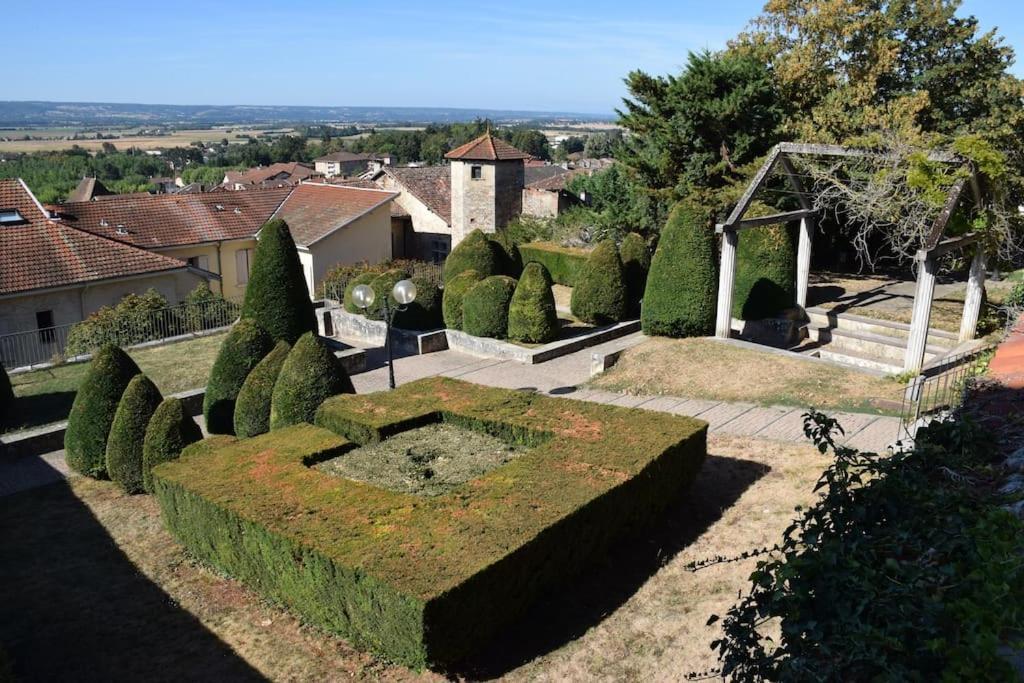 Gite Des Remparts Reservation Par Telephone Laissez Vos Coordonnees La Cote-Saint-Andre Zewnętrze zdjęcie
